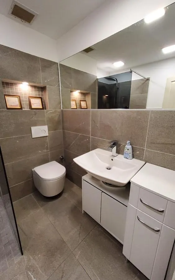 3 Zimmer Wohnung - Keine Party Wohnung ! 6 Personen 뒤셀도르프 독일