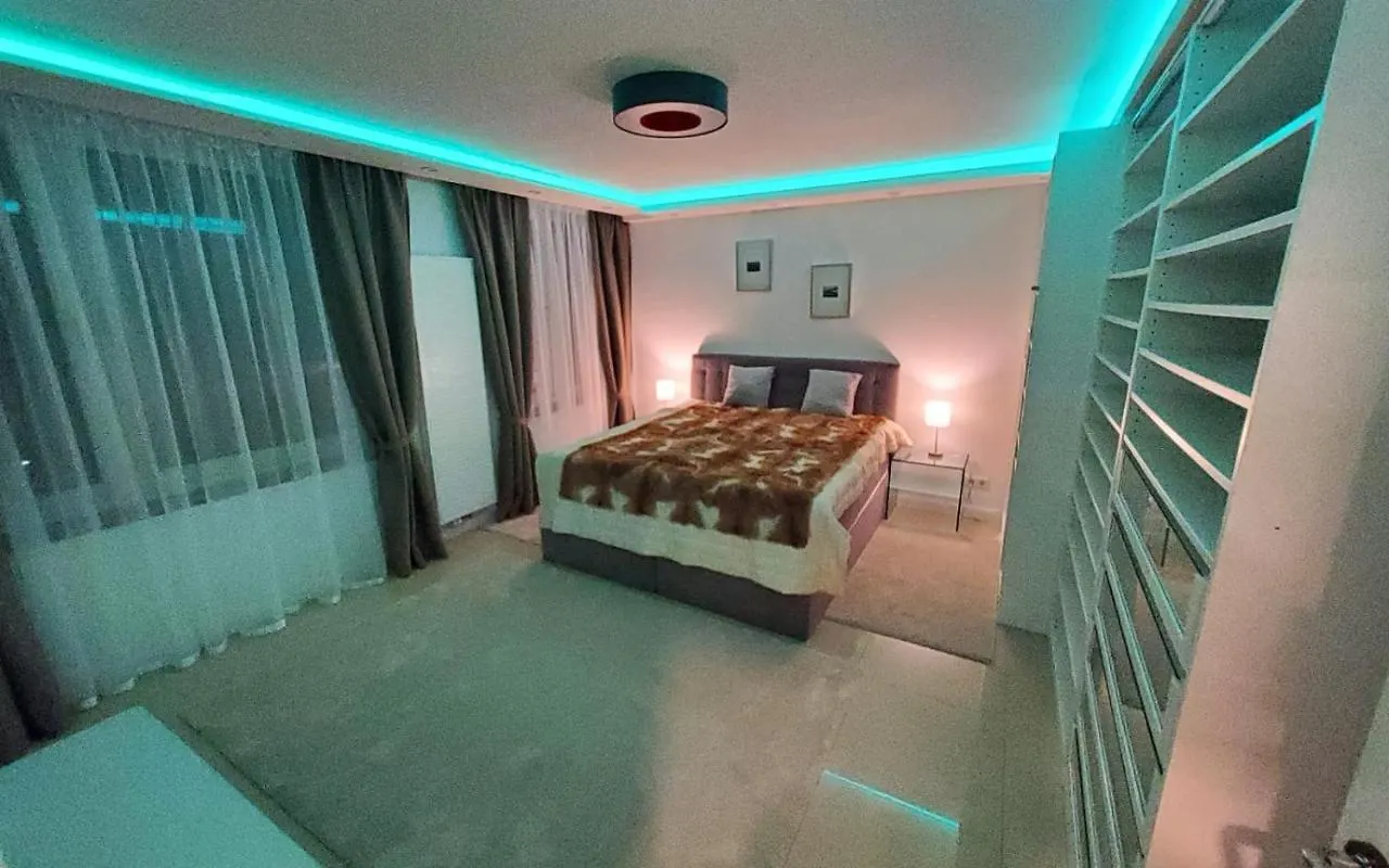 3 Zimmer Wohnung - Keine Party Wohnung ! 6 Personen Düsseldorf 0*,